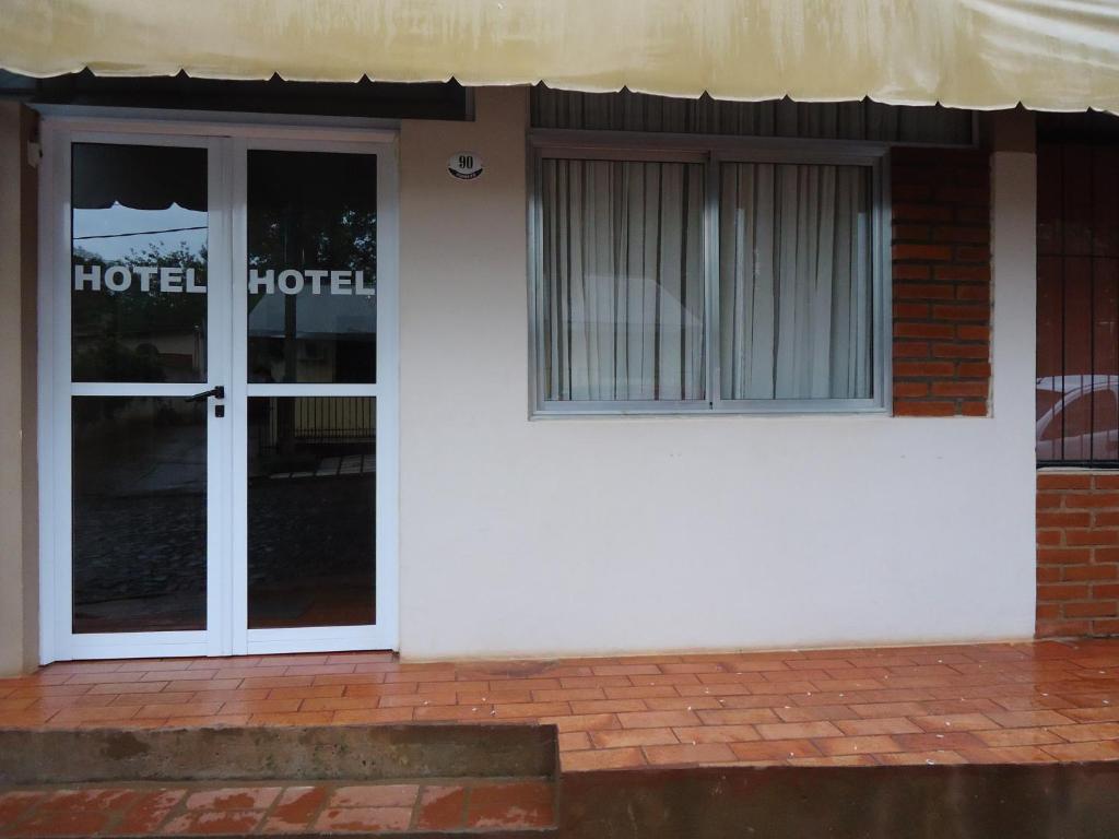 Hosteria Mola Hotel Puerto Iguazú Exterior foto